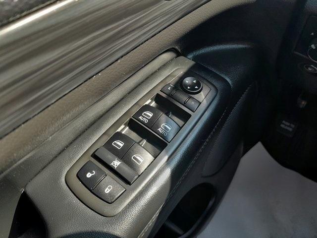 Photo of 2021 Diamond Black Jeep Grand Cherokee