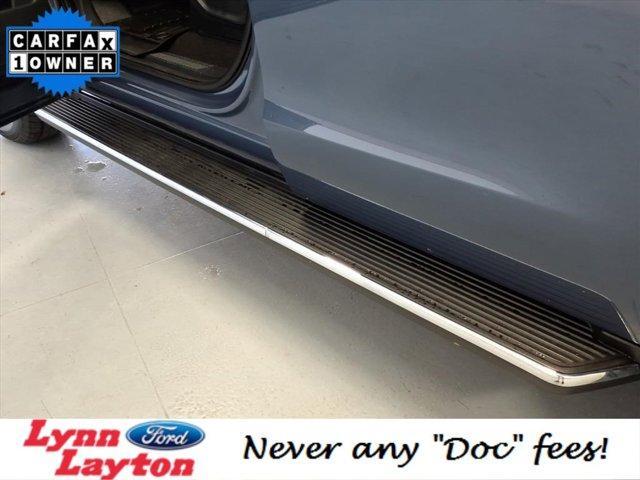 Photo of 2022 Blue Ford Expedition