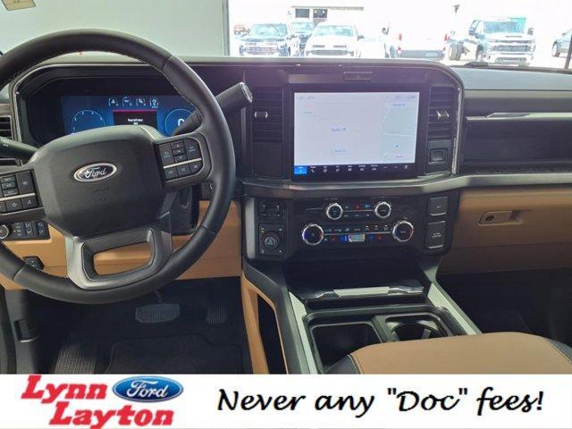 Photo of 2025 Oxford White Ford F-250