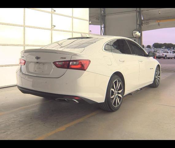 Photo of 2021 Summit White Chevrolet Malibu