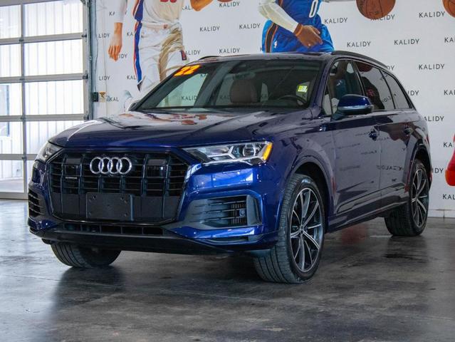 Photo of 2022 Navarra Blue Metallic Audi Q7