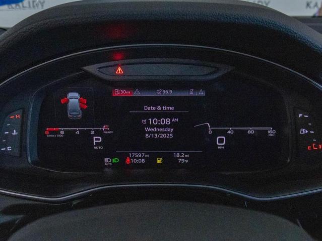 Photo of 2022 Navarra Blue Metallic Audi Q7