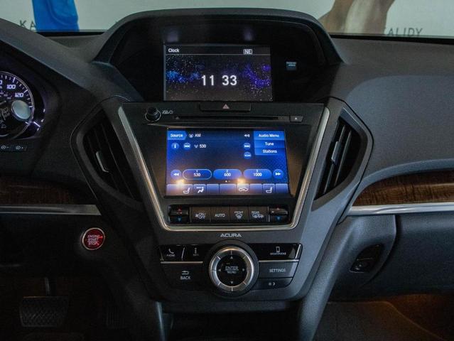 Photo of 2019 White Diamond Pearl Acura MDX