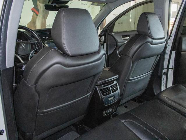 Photo of 2019 White Diamond Pearl Acura MDX