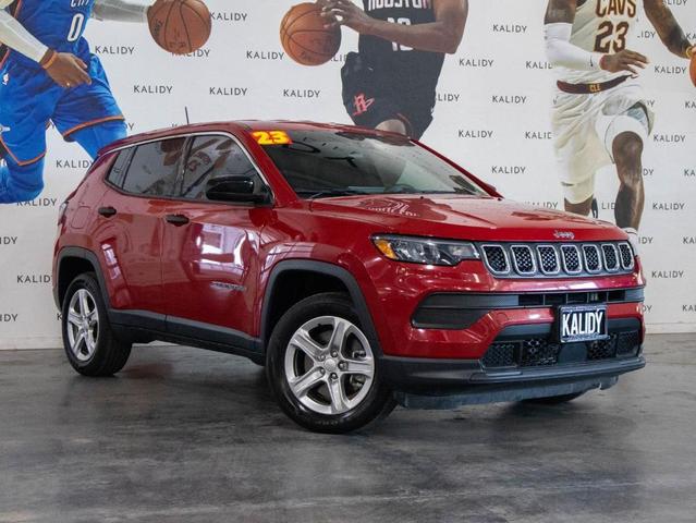 Photo of 2023 Redline Pearlcoat Jeep Compass