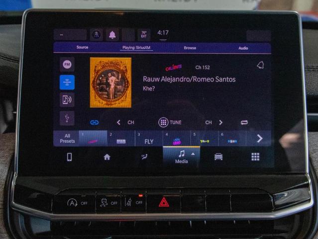 Photo of 2023 Redline Pearlcoat Jeep Compass
