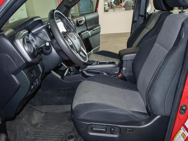 Photo of 2022 Barcelona Red Metallic Toyota Tacoma