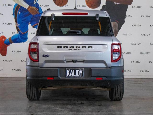 Photo of 2021 Iconic Silver Metallic Ford Bronco Sport