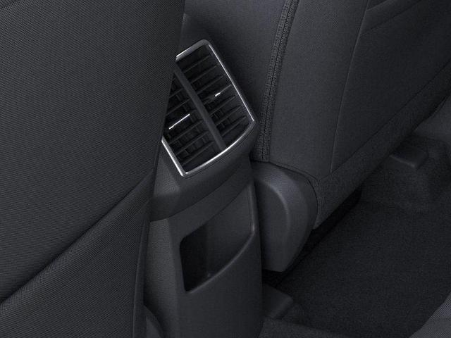 Photo of 2025 Snow White Pearl Kia Sportage Hybrid
