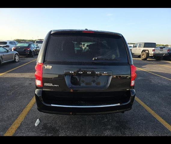 Photo of 2019 Black Onyx Crystal Pearlcoat Dodge Grand Caravan