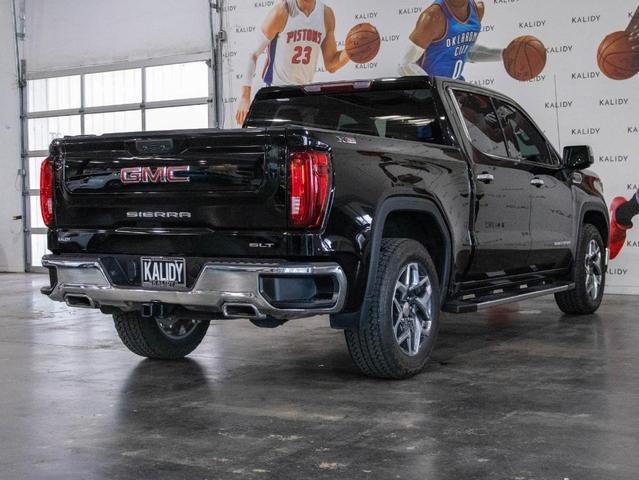 Photo of 2023 Onyx Black GMC Sierra 1500