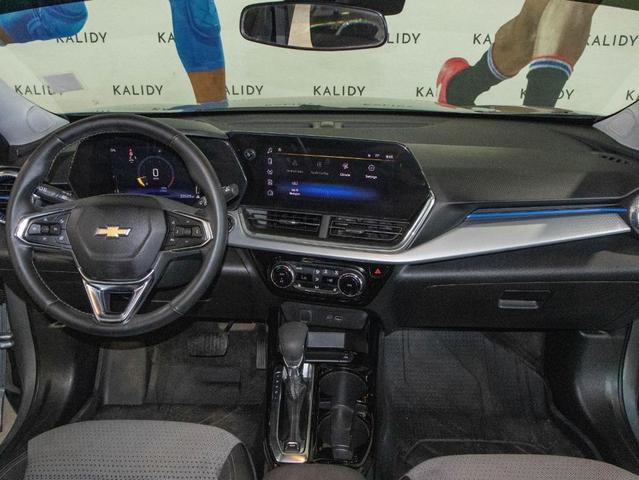 Photo of 2024 Sterling Gray Metallic Chevrolet Trax
