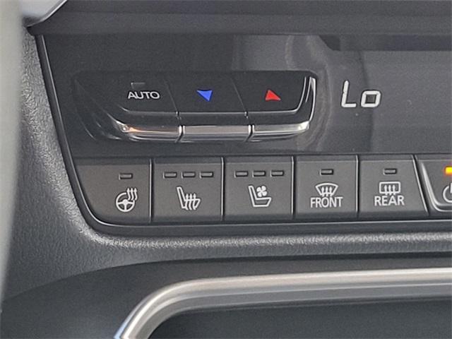 Photo of 2025 Quartz Metallic Mazda CX-90 PHEV