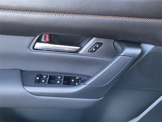 Photo of 2025 Blue Metallic Mazda CX-50 Hybrid