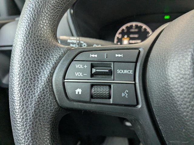 Photo of 2023 Still Night Pearl Honda CR-V
