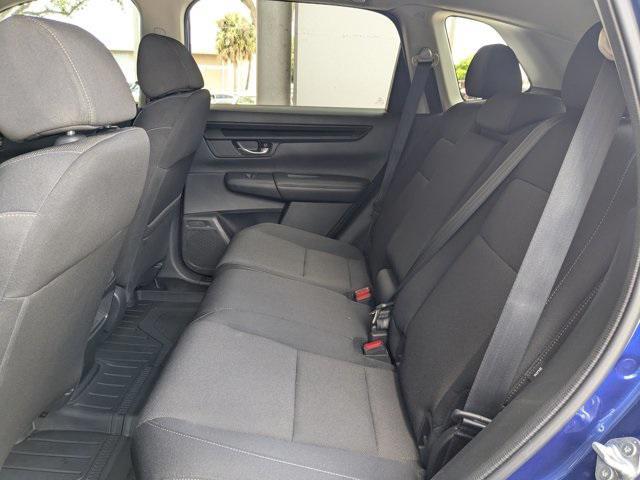 Photo of 2023 Still Night Pearl Honda CR-V