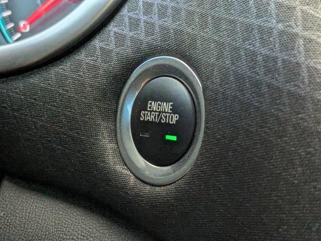 Photo of 2020 Silver Ice Metallic Chevrolet Malibu