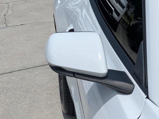 Photo of 2020 Oxford White Ford Mustang