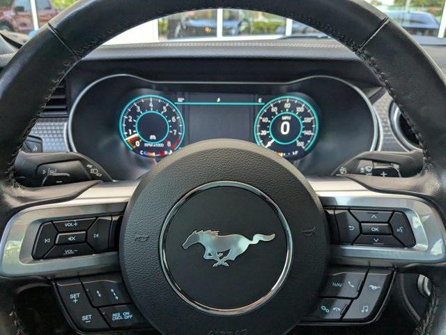 Photo of 2020 Oxford White Ford Mustang
