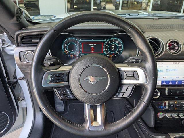 Photo of 2020 Oxford White Ford Mustang