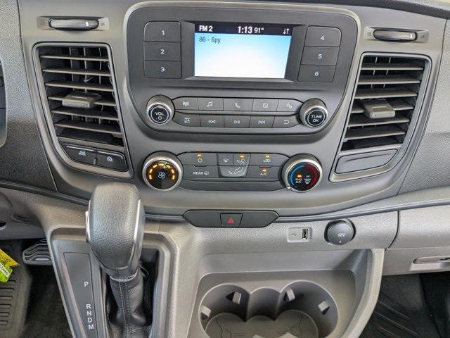 Photo of 2025 Oxford White Ford Transit-250