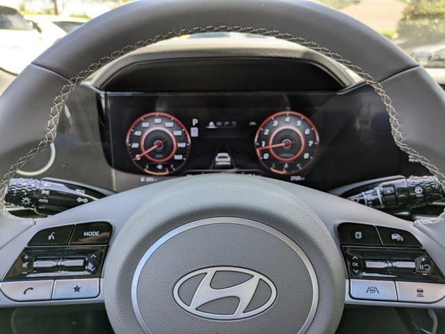 Photo of 2025 Abyss Black Hyundai ELANTRA