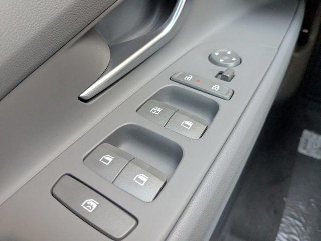 Photo of 2025 Abyss Black Hyundai ELANTRA