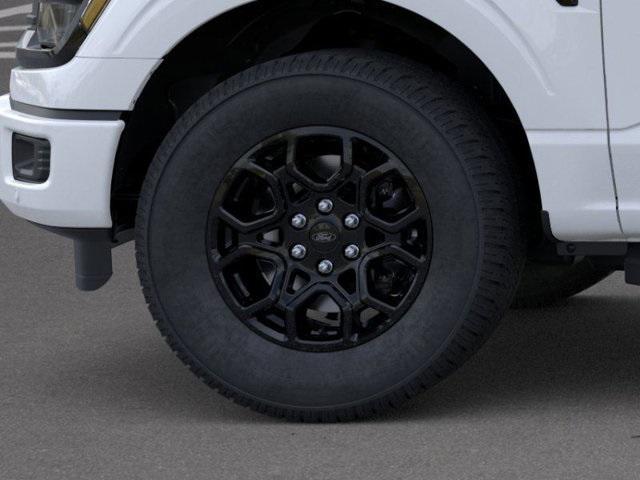 Photo of 2025 Oxford White Ford F-150