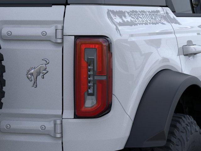 Photo of 2025 Oxford White Ford Bronco