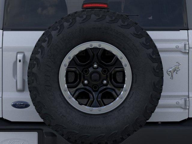 Photo of 2025 Oxford White Ford Bronco