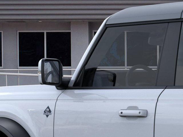 Photo of 2025 Oxford White Ford Bronco