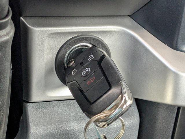 Photo of 2023 Oxford White Ford F-350