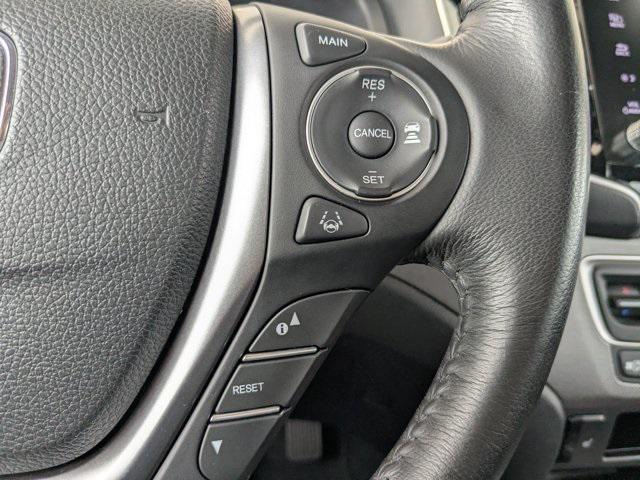Photo of 2023 Lunar Silver Metallic Honda Ridgeline