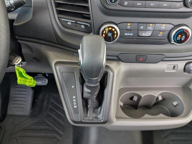 Photo of 2025 Oxford White Ford Transit-250