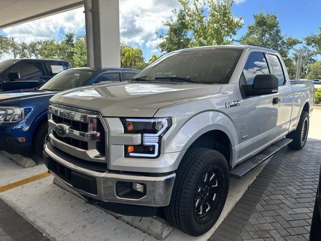 Photo of 2015 Bronze Fire Metallic Ford F-150