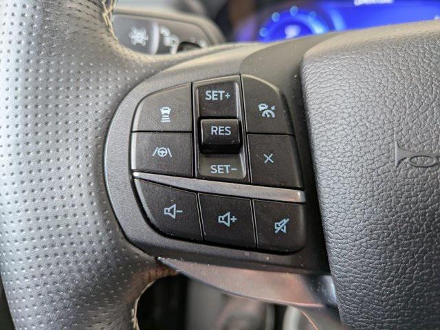 Photo of 2020 Star White Metallic Tri-Coat Ford Explorer
