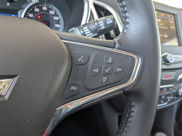 Photo of 2019 Summit White Chevrolet Equinox