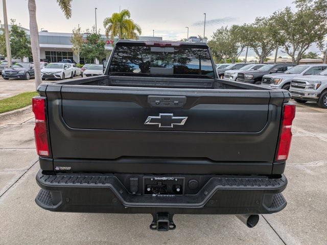 Photo of 2024 Black Chevrolet Silverado 2500