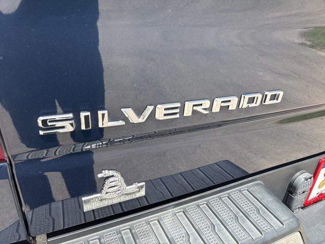 Photo of 2020 Northsky Blue Metallic Chevrolet Silverado 1500