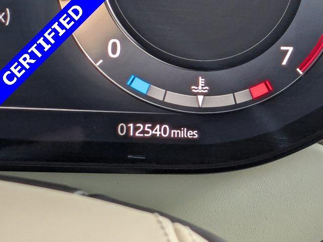 Photo of 2023 Hakuba Silver Metallic Land Rover Range Rover