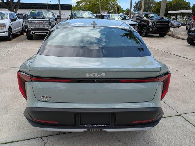 Photo of 2025 Morning Haze Kia K4
