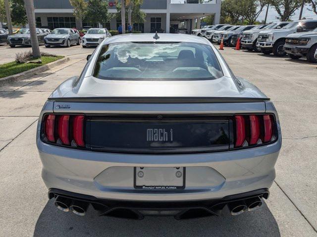 Photo of 2022 Iconic Silver Metallic Ford Mustang