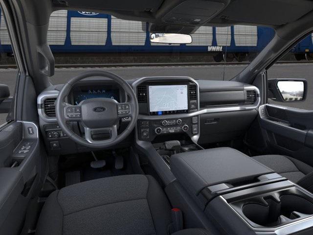 Photo of 2025 Oxford White Ford F-150