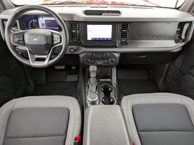 Photo of 2022 Hot Pepper Red Metallic Tinted Clearcoat Ford Bronco