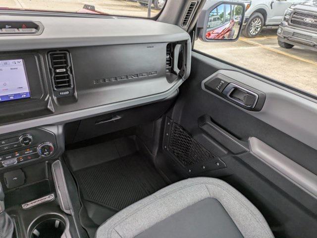 Photo of 2022 Hot Pepper Red Metallic Tinted Clearcoat Ford Bronco