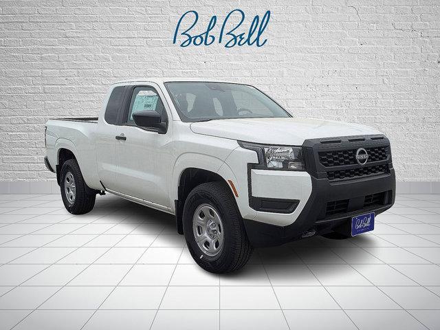 Photo of 2025 Glacier White Nissan Frontier