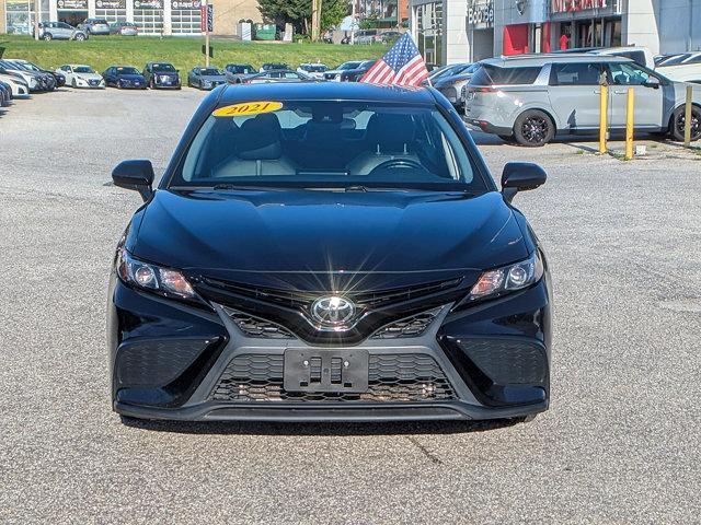 Photo of 2021 Midnight Black Metallic Toyota Camry