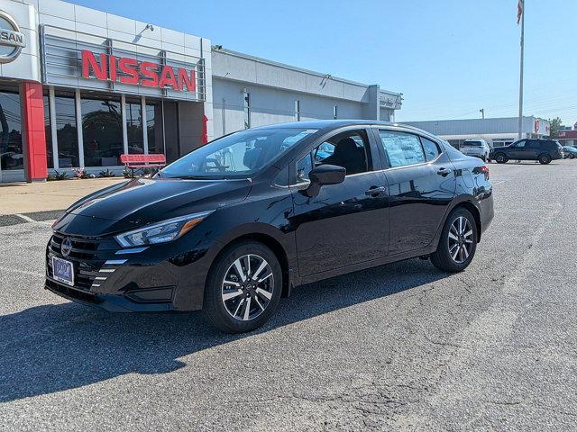 Photo of 2025 Super Black Nissan Versa
