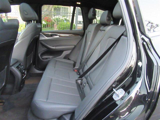 Photo of 2019 Jet Black BMW X3