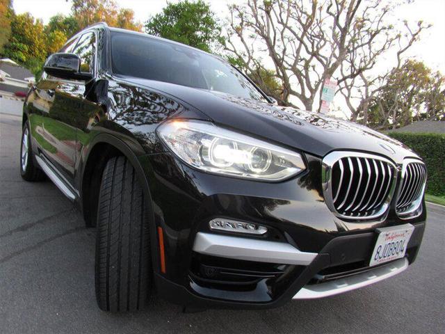 Photo of 2019 Jet Black BMW X3